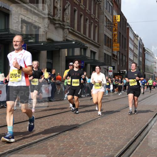 13.09.2026 - 21. swb-Marathon Bremen Strokosch-Dieckow http://msf.ph/oto/10341285 13.09.2026 11:07:33 Ziel 10139, 10580, 10595, 10660, 10661, 10674, 10830, 10871, 10935, 10937, 11037, 11044, 11223, 11378, 11404, 11515, 11643, 11833, 11924, 11934, 11958, 12024, 12031, 12066, 12097, 12194, 12307, 12509, 12511, 12512, 10138, 10205, 10279, 10280, 10363, 10364, 10488, 10501, 10505, 10580, 10695, 10748, 10907, 11123, 11223, 11246, 11417, 11600, 11759, 11767, 11822, 11823, 11865, 11899, 11917, 11924, 11934, 12020, 12167, 12168, 12173, 12210, 12266, 12277 meine-sportfotos.de