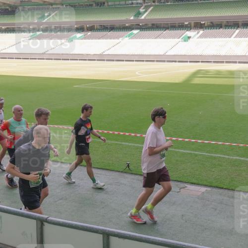 13.09.2026 - 21. swb-Marathon Bremen Michael Burmester http://msf.ph/oto/10341309 13.09.2026 13:22:55 Laufen im Stadion 128, 160, 211, 258, 343, 351, 434, 441, 533, 571, 601, 609, 708, 851, 892, 1060, 1094, 1157, 1178, 1259, 1331, 1344, 1417, 1518, 1657, 1669, 1691, 1729, 1746, 1788, 1883, 2213, 2290, 2433, 2475, 2495, 2504, 2526, 2619, 2632, 2652, 2660, 2685, 2711, 2936, 2964, 2968, 2995, 3022, 3034, 3225, 3252, 3282, 3292, 3347, 3351, 3395, 3423, 3447, 3505, 3530, 3559, 3682, 3727, 3770, 3784, 3819, 4020, 4054, 4231, 4406, 4407, 4431, 4466, 4467, 4584, 1506 meine-sportfotos.de