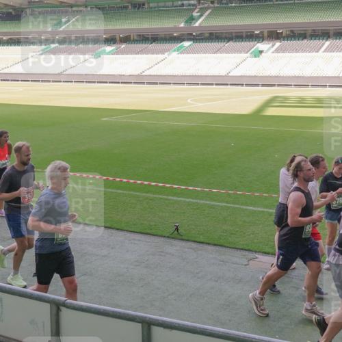 13.09.2026 - 21. swb-Marathon Bremen Michael Burmester http://msf.ph/oto/10341364 13.09.2026 13:23:03 Laufen im Stadion 128, 160, 211, 258, 324, 343, 351, 434, 533, 571, 609, 708, 851, 892, 1060, 1157, 1178, 1259, 1331, 1344, 1417, 1597, 1598, 1657, 1669, 1691, 1729, 1746, 1788, 1883, 2213, 2286, 2290, 2433, 2445, 2475, 2495, 2504, 2526, 2619, 2632, 2652, 2660, 2685, 2711, 2768, 2936, 2964, 2968, 2995, 3034, 3225, 3252, 3282, 3288, 3292, 3347, 3351, 3364, 3395, 3423, 3447, 3505, 3530, 3559, 3682, 3727, 3770, 3784, 3819, 4020, 4054, 4231, 4406, 4407, 4431, 4466, 4467, 4584, 1506 meine-sportfotos.de