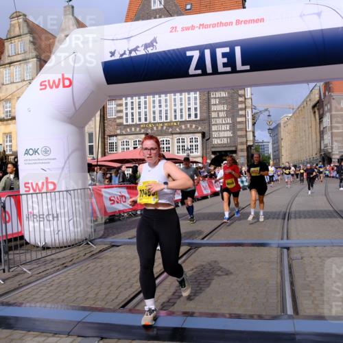 13.09.2026 - 21. swb-Marathon Bremen Tim E. http://msf.ph/oto/10341415 13.09.2026 11:11:07 Ziel 10148, 10163, 10461, 10462, 10547, 10792, 10841, 10911, 11043, 11047, 11237, 11309, 11327, 11335, 11465, 11513, 11583, 11756, 11846 meine-sportfotos.de