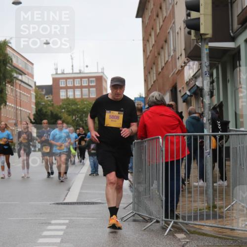13.09.2026 - Kiel Lauf Markus Tischler http://msf.ph/oto/10341446 13.09.2026 11:12:57 Fleethörn 5808 meine-sportfotos.de