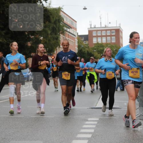 13.09.2026 - Kiel Lauf Markus Tischler http://msf.ph/oto/10341461 13.09.2026 11:13:04 Fleethörn 11680, 678, 644, 11679, 38, 4216 meine-sportfotos.de