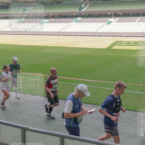13.09.2026 - 21. swb-Marathon Bremen Michael Burmester http://msf.ph/oto/10341469 13.09.2026 13:23:20 Laufen im Stadion 128, 137, 160, 182, 211, 324, 343, 434, 533, 571, 609, 708, 721, 743, 892, 1157, 1178, 1259, 1273, 1331, 1417, 1597, 1598, 1657, 1669, 1691, 1746, 1788, 1883, 1944, 2213, 2252, 2286, 2290, 2433, 2445, 2465, 2475, 2495, 2503, 2504, 2526, 2619, 2632, 2660, 2685, 2711, 2768, 2936, 2964, 2968, 3252, 3282, 3288, 3289, 3292, 3312, 3347, 3351, 3364, 3395, 3423, 3447, 3505, 3530, 3559, 3682, 3727, 3770, 3784, 3819, 4020, 4054, 4231, 4406, 4407, 4431, 4466, 4467, 4584, 1506 meine-sportfotos.de