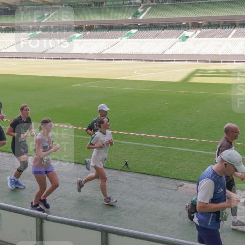 13.09.2026 - 21. swb-Marathon Bremen Michael Burmester http://msf.ph/oto/10341475 13.09.2026 13:23:21 Laufen im Stadion 128, 137, 160, 182, 211, 324, 343, 434, 533, 571, 609, 708, 721, 743, 892, 1157, 1178, 1259, 1273, 1331, 1597, 1598, 1657, 1669, 1691, 1746, 1788, 1883, 1944, 2213, 2252, 2286, 2290, 2433, 2445, 2465, 2475, 2495, 2503, 2504, 2526, 2619, 2632, 2660, 2685, 2711, 2768, 2936, 2964, 2968, 3252, 3282, 3288, 3289, 3292, 3312, 3347, 3351, 3364, 3395, 3423, 3447, 3505, 3530, 3559, 3682, 3727, 3770, 3784, 3819, 4020, 4054, 4231, 4406, 4407, 4431, 4466, 4467, 4584, 1506 meine-sportfotos.de