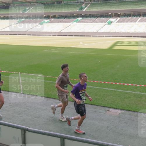 13.09.2026 - 21. swb-Marathon Bremen Michael Burmester http://msf.ph/oto/10341549 13.09.2026 13:23:30 Laufen im Stadion 137, 160, 182, 211, 324, 343, 434, 533, 571, 609, 708, 721, 739, 743, 752, 892, 1157, 1178, 1259, 1273, 1331, 1471, 1597, 1598, 1657, 1669, 1691, 1746, 1788, 1883, 1944, 2213, 2252, 2286, 2290, 2433, 2445, 2465, 2475, 2483, 2495, 2503, 2504, 2526, 2571, 2619, 2632, 2685, 2711, 2768, 2776, 2936, 2968, 3252, 3282, 3288, 3289, 3292, 3312, 3347, 3351, 3364, 3395, 3423, 3447, 3505, 3530, 3559, 3682, 3727, 3770, 3784, 3819, 4020, 4054, 4231, 4406, 4407, 4431, 4466, 4467, 4584, 1506 meine-sportfotos.de