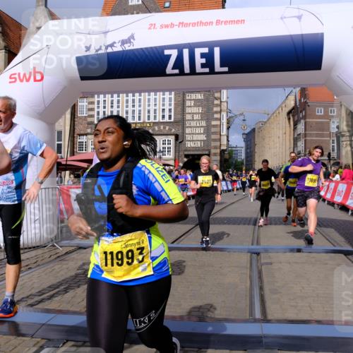 13.09.2026 - 21. swb-Marathon Bremen Tim E. http://msf.ph/oto/10341664 13.09.2026 11:11:18 Ziel 10148, 10163, 10313, 10527, 10547, 10644, 10653, 10792, 10841, 11043, 11062, 11141, 11237, 11335, 11465, 11483, 11679, 11691, 11756, 11993, 12401, 12507 meine-sportfotos.de