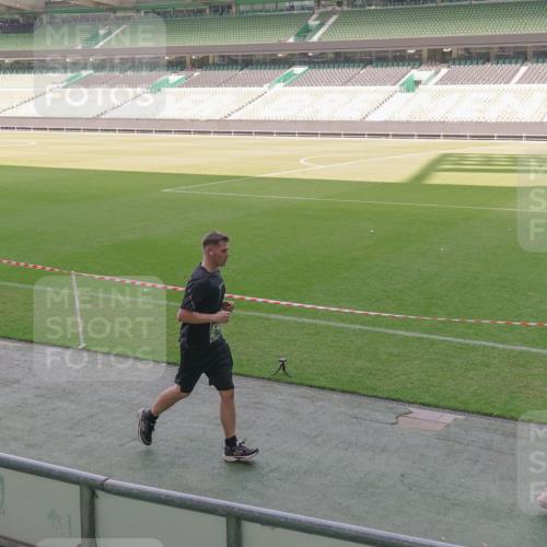 13.09.2026 - 21. swb-Marathon Bremen Michael Burmester http://msf.ph/oto/10341672 13.09.2026 13:23:52 Laufen im Stadion 137, 160, 182, 211, 324, 434, 533, 548, 571, 609, 708, 721, 723, 739, 743, 752, 892, 1157, 1178, 1259, 1273, 1331, 1463, 1471, 1597, 1598, 1691, 1746, 1788, 1883, 1944, 2095, 2211, 2213, 2252, 2286, 2312, 2323, 2433, 2445, 2465, 2475, 2483, 2495, 2497, 2503, 2504, 2526, 2571, 2768, 2776, 2936, 2968, 3252, 3282, 3288, 3289, 3292, 3298, 3312, 3347, 3364, 3381, 3395, 3423, 3447, 3505, 3530, 3559, 3727, 3770, 3819, 4020, 4054, 4231, 4406, 4407, 4431, 4466, 4467, 4584 meine-sportfotos.de