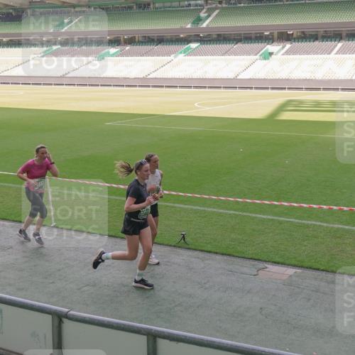 13.09.2026 - 21. swb-Marathon Bremen Michael Burmester http://msf.ph/oto/10341710 13.09.2026 13:24:02 Laufen im Stadion 137, 160, 182, 324, 434, 533, 548, 609, 708, 721, 723, 739, 743, 752, 892, 1178, 1273, 1331, 1463, 1471, 1491, 1597, 1598, 1691, 1746, 1788, 1944, 2095, 2211, 2213, 2252, 2286, 2312, 2323, 2433, 2445, 2465, 2475, 2483, 2495, 2497, 2503, 2504, 2526, 2554, 2571, 2644, 2768, 2776, 2936, 2968, 3252, 3282, 3288, 3289, 3292, 3298, 3306, 3312, 3347, 3364, 3381, 3395, 3423, 3447, 3505, 3530, 3559, 3727, 3770, 3819, 4054, 4231, 4406, 4407, 4466, 4467, 4584 meine-sportfotos.de