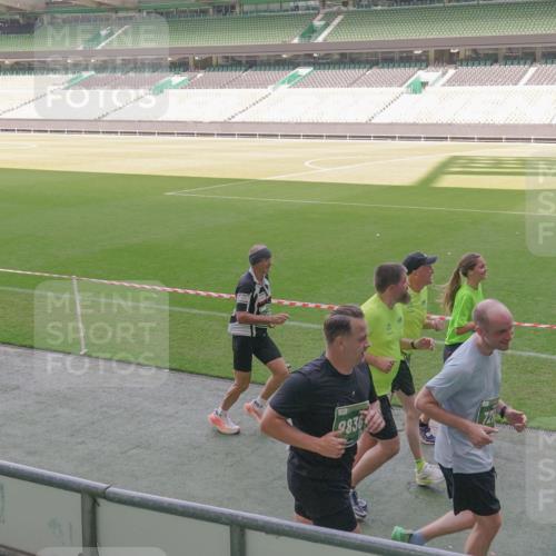 13.09.2026 - 21. swb-Marathon Bremen Michael Burmester http://msf.ph/oto/10341732 13.09.2026 13:24:05 Laufen im Stadion 137, 160, 182, 294, 324, 434, 533, 548, 609, 708, 721, 723, 739, 743, 752, 892, 1178, 1273, 1331, 1463, 1471, 1491, 1597, 1598, 1691, 1746, 1788, 1944, 2095, 2211, 2213, 2252, 2267, 2286, 2312, 2323, 2433, 2445, 2465, 2475, 2483, 2495, 2497, 2503, 2526, 2554, 2571, 2644, 2768, 2776, 2936, 2968, 3252, 3282, 3288, 3289, 3292, 3298, 3306, 3312, 3347, 3364, 3381, 3395, 3423, 3447, 3505, 3530, 3559, 3727, 3770, 3819, 4054, 4231, 4406, 4407, 4466, 4467 meine-sportfotos.de