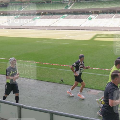 13.09.2026 - 21. swb-Marathon Bremen Michael Burmester http://msf.ph/oto/10341738 13.09.2026 13:24:05 Laufen im Stadion 137, 160, 182, 294, 324, 434, 533, 548, 609, 708, 721, 723, 739, 743, 752, 892, 1178, 1273, 1331, 1463, 1471, 1491, 1597, 1598, 1691, 1746, 1788, 1944, 2095, 2211, 2213, 2252, 2267, 2286, 2312, 2323, 2433, 2445, 2465, 2475, 2483, 2495, 2497, 2503, 2526, 2554, 2571, 2644, 2768, 2776, 2936, 2968, 3252, 3282, 3288, 3289, 3292, 3298, 3306, 3312, 3347, 3364, 3381, 3395, 3423, 3447, 3505, 3530, 3559, 3727, 3770, 3819, 4054, 4231, 4406, 4407, 4466, 4467 meine-sportfotos.de