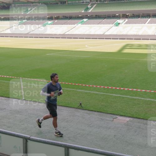 13.09.2026 - 21. swb-Marathon Bremen Michael Burmester http://msf.ph/oto/10341762 13.09.2026 13:24:11 Laufen im Stadion 137, 182, 294, 324, 434, 505, 533, 548, 609, 708, 721, 723, 739, 743, 752, 892, 1178, 1273, 1331, 1463, 1471, 1491, 1515, 1597, 1598, 1691, 1746, 1788, 1944, 2095, 2211, 2213, 2252, 2267, 2286, 2312, 2323, 2433, 2445, 2465, 2475, 2483, 2495, 2497, 2503, 2526, 2554, 2571, 2644, 2768, 2776, 2936, 2968, 3211, 3252, 3282, 3288, 3289, 3292, 3298, 3306, 3312, 3347, 3364, 3381, 3395, 3423, 3447, 3505, 3530, 3559, 3727, 3770, 3819, 4054, 4231, 4406, 4407, 4466, 4467 meine-sportfotos.de