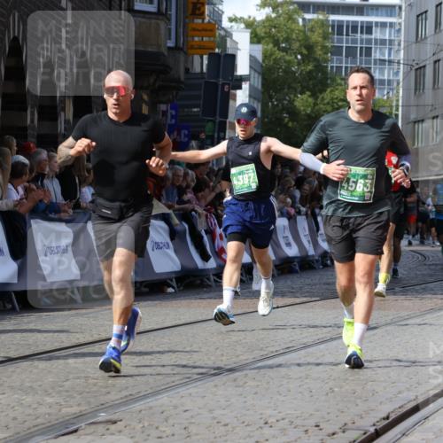 13.09.2026 - 21. swb-Marathon Bremen Strokosch-Dieckow http://msf.ph/oto/10341791 13.09.2026 13:27:00 Ziel 1368, 2779, 3526, 3852, 3893, 4077, 4441, 4598, 5054, 5937, 6289, 6375, 6548, 6580, 8112, 9260, 9551, 13097, 1493, 1494, 2454, 3273, 4121, 4397, 4558, 4563, 6776, 7072, 7849, 8219, 9159, 9343, 9511, 9854, 9878, 10112, 10113 meine-sportfotos.de