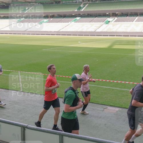 13.09.2026 - 21. swb-Marathon Bremen Michael Burmester http://msf.ph/oto/10341820 13.09.2026 13:24:20 Laufen im Stadion 137, 182, 213, 294, 324, 434, 505, 533, 548, 609, 708, 721, 723, 739, 743, 752, 892, 1178, 1273, 1331, 1463, 1471, 1491, 1515, 1597, 1598, 1746, 1788, 1944, 2095, 2211, 2213, 2252, 2267, 2271, 2286, 2312, 2323, 2433, 2445, 2465, 2475, 2483, 2495, 2497, 2503, 2506, 2526, 2554, 2571, 2644, 2768, 2776, 2833, 2936, 2968, 3005, 3211, 3252, 3282, 3288, 3289, 3292, 3298, 3306, 3312, 3347, 3364, 3381, 3390, 3395, 3423, 3447, 3505, 3559, 3727, 3770, 3819, 4231, 4466, 4467 meine-sportfotos.de