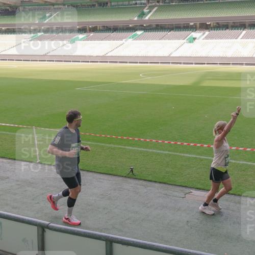 13.09.2026 - 21. swb-Marathon Bremen Michael Burmester http://msf.ph/oto/10341835 13.09.2026 13:24:23 Laufen im Stadion 137, 182, 213, 294, 324, 434, 505, 533, 548, 609, 708, 721, 723, 739, 743, 752, 892, 1178, 1273, 1331, 1463, 1471, 1491, 1515, 1597, 1598, 1746, 1788, 1830, 1944, 2095, 2211, 2252, 2267, 2271, 2286, 2312, 2323, 2433, 2445, 2465, 2475, 2483, 2495, 2497, 2503, 2506, 2526, 2554, 2571, 2644, 2768, 2776, 2833, 2936, 2968, 3005, 3211, 3252, 3282, 3288, 3289, 3292, 3298, 3306, 3312, 3347, 3364, 3381, 3390, 3395, 3423, 3447, 3505, 3559, 3727, 3770, 3819, 4231, 4466, 4467 meine-sportfotos.de