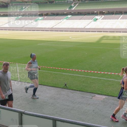 13.09.2026 - 21. swb-Marathon Bremen Michael Burmester http://msf.ph/oto/10341867 13.09.2026 13:24:27 Laufen im Stadion 137, 182, 213, 294, 324, 434, 505, 533, 548, 609, 708, 721, 723, 739, 743, 752, 892, 1273, 1331, 1463, 1471, 1491, 1504, 1515, 1597, 1598, 1746, 1830, 1944, 2095, 2211, 2252, 2267, 2271, 2286, 2312, 2323, 2354, 2433, 2445, 2465, 2475, 2483, 2495, 2497, 2503, 2506, 2554, 2571, 2644, 2768, 2776, 2833, 2896, 2936, 2968, 3005, 3142, 3211, 3252, 3282, 3288, 3289, 3292, 3298, 3306, 3312, 3347, 3364, 3381, 3390, 3395, 3423, 3447, 3559, 3727, 3770, 3819, 4231, 4466, 4467 meine-sportfotos.de