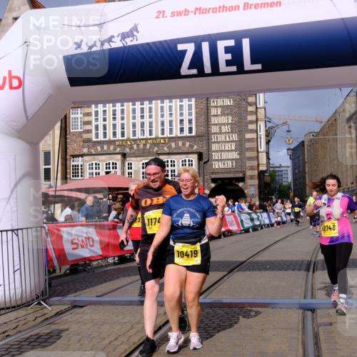 13.09.2026 - 21. swb-Marathon Bremen Tim E. http://msf.ph/oto/10341931 13.09.2026 11:11:33 Ziel 10313, 10419, 10611, 10644, 11036, 11062, 11141, 11216, 11231, 11458, 11679, 11745, 11870, 12126, 12148, 12396, 12464, 12507 meine-sportfotos.de