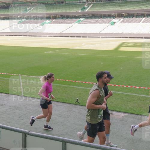 13.09.2026 - 21. swb-Marathon Bremen Michael Burmester http://msf.ph/oto/10341946 13.09.2026 13:24:43 Laufen im Stadion 137, 182, 213, 294, 324, 434, 505, 543, 548, 721, 723, 739, 743, 752, 815, 818, 966, 1273, 1410, 1463, 1471, 1491, 1504, 1515, 1561, 1597, 1598, 1830, 1944, 1953, 2059, 2095, 2211, 2252, 2267, 2271, 2286, 2312, 2323, 2354, 2445, 2465, 2483, 2495, 2497, 2503, 2506, 2554, 2571, 2591, 2644, 2752, 2768, 2776, 2833, 2878, 2896, 2936, 2968, 2981, 3005, 3142, 3211, 3259, 3282, 3288, 3289, 3292, 3298, 3306, 3312, 3329, 3364, 3381, 3390, 3395, 3423, 3447, 3770, 3819, 4466 meine-sportfotos.de