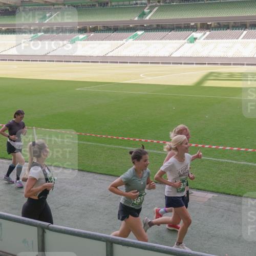 13.09.2026 - 21. swb-Marathon Bremen Michael Burmester http://msf.ph/oto/10341992 13.09.2026 13:24:49 Laufen im Stadion 137, 182, 213, 294, 324, 434, 505, 543, 548, 721, 723, 739, 743, 752, 815, 818, 966, 1273, 1410, 1459, 1463, 1471, 1491, 1504, 1515, 1561, 1597, 1598, 1830, 1944, 1953, 2058, 2059, 2095, 2211, 2252, 2267, 2271, 2286, 2308, 2312, 2323, 2354, 2445, 2465, 2483, 2495, 2497, 2503, 2506, 2554, 2571, 2591, 2644, 2752, 2762, 2768, 2776, 2833, 2878, 2896, 2936, 2968, 2981, 3005, 3142, 3211, 3259, 3282, 3288, 3289, 3292, 3298, 3306, 3312, 3329, 3364, 3381, 3390, 3395, 3770, 4466 meine-sportfotos.de