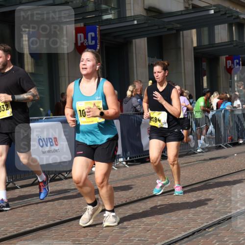 13.09.2026 - 21. swb-Marathon Bremen Strokosch-Dieckow http://msf.ph/oto/10342036 13.09.2026 11:08:00 Ziel 10135, 10188, 10404, 10493, 10767, 10793, 10851, 10859, 11032, 11124, 11263, 11509, 11560, 11561, 11659, 11831, 11888, 11968, 12073, 12160, 12164, 12248, 12315, 12325, 12384, 12389, 12410, 10139, 10595, 10660, 10661, 10674, 10830, 10871, 10937, 11037, 11044, 11378, 11404, 11515, 11643, 11831, 11833, 11958, 12024, 12031, 12066, 12097, 12194, 12248, 12307, 12511, 12512 meine-sportfotos.de