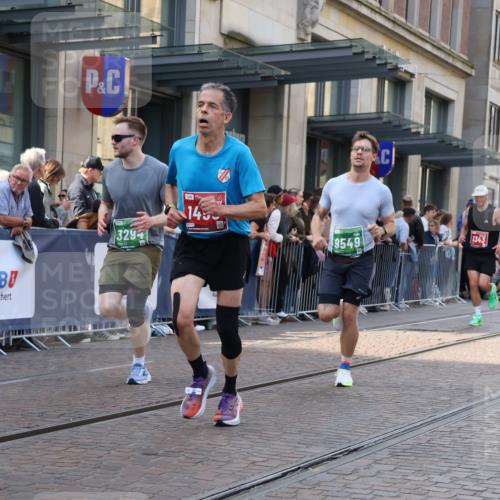 13.09.2026 - 21. swb-Marathon Bremen Strokosch-Dieckow http://msf.ph/oto/10342060 13.09.2026 13:28:08 Ziel 178, 210, 613, 1239, 1380, 1460, 1914, 2047, 2764, 2977, 3028, 3114, 3294, 3334, 3597, 4250, 4506, 5250, 5683, 5889, 6182, 6914, 6957, 8429, 8483, 8570, 8938, 9064, 9549, 488, 534, 762, 1343, 1456, 3135, 3334, 3480, 3576, 4106, 4133, 4265, 4744, 5360, 5462, 6182, 6468, 6522, 7042, 7926, 8188, 8656, 9067, 9145, 9167, 9168, 9543, 9738, 9881, 13069 meine-sportfotos.de