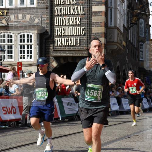 13.09.2026 - 21. swb-Marathon Bremen Strokosch-Dieckow http://msf.ph/oto/10342115 13.09.2026 13:27:04 Ziel 531, 2779, 3510, 3526, 3852, 3893, 4077, 4441, 4598, 4919, 5054, 5937, 6289, 6314, 6375, 6548, 6580, 7246, 7317, 8112, 8303, 9551, 13097, 1493, 1494, 2454, 3273, 3385, 4121, 4558, 6071, 6288, 6776, 7072, 7849, 8219, 9159, 9343, 9760, 10112, 10113, 13147 meine-sportfotos.de