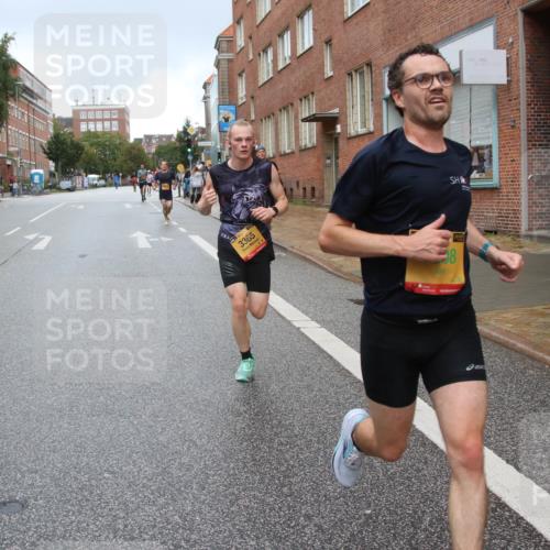 13.09.2026 - Kiel Lauf Markus Tischler http://msf.ph/oto/10342116 13.09.2026 11:28:15 Fleethörn 3365, 98, 48 meine-sportfotos.de
