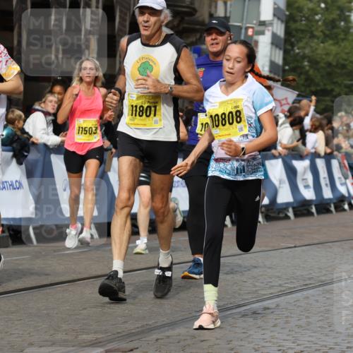 13.09.2026 - 21. swb-Marathon Bremen Strokosch-Dieckow http://msf.ph/oto/10342126 13.09.2026 10:51:20 Ziel 10200, 10537, 10808, 11087, 11170, 11339, 11537, 11625, 11626, 12004, 12179, 12303, 12351, 12407, 12560, 10334, 10381, 10544, 10763, 10825, 10862, 10984, 11145, 11787, 12424, 12548, 13631 meine-sportfotos.de