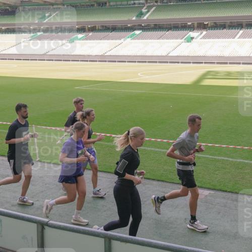 13.09.2026 - 21. swb-Marathon Bremen Michael Burmester http://msf.ph/oto/10342145 13.09.2026 13:25:07 Laufen im Stadion 137, 182, 213, 294, 324, 505, 530, 543, 548, 645, 721, 723, 739, 743, 752, 815, 818, 966, 1273, 1410, 1443, 1459, 1463, 1471, 1487, 1491, 1504, 1515, 1561, 1597, 1598, 1744, 1828, 1830, 1944, 1953, 2058, 2059, 2095, 2211, 2252, 2267, 2271, 2286, 2298, 2308, 2312, 2323, 2354, 2445, 2465, 2483, 2497, 2503, 2506, 2554, 2571, 2591, 2644, 2752, 2762, 2768, 2776, 2833, 2878, 2896, 2981, 3005, 3062, 3097, 3142, 3172, 3211, 3259, 3288, 3289, 3298, 3306, 3312, 3329, 3364, 3381, 3390 meine-sportfotos.de