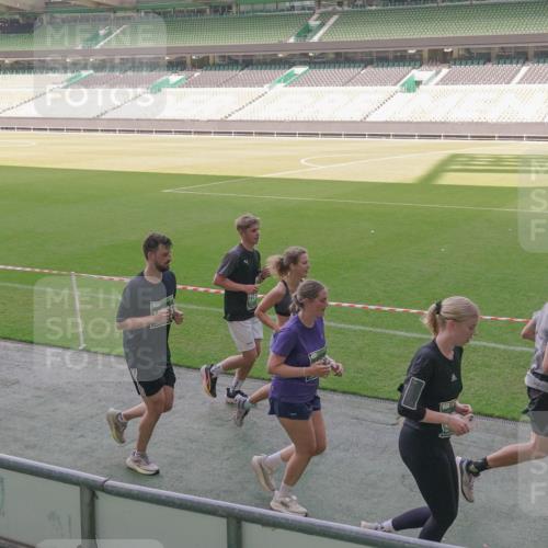 13.09.2026 - 21. swb-Marathon Bremen Michael Burmester http://msf.ph/oto/10342152 13.09.2026 13:25:08 Laufen im Stadion 137, 182, 213, 294, 324, 505, 530, 543, 548, 645, 721, 723, 739, 743, 752, 815, 818, 966, 1273, 1410, 1443, 1459, 1463, 1471, 1487, 1491, 1504, 1515, 1561, 1597, 1598, 1744, 1828, 1830, 1944, 1953, 2058, 2059, 2095, 2211, 2252, 2267, 2271, 2286, 2298, 2308, 2312, 2323, 2354, 2445, 2465, 2483, 2497, 2503, 2506, 2554, 2571, 2591, 2644, 2752, 2762, 2768, 2776, 2833, 2878, 2896, 2981, 3005, 3062, 3097, 3142, 3172, 3211, 3259, 3288, 3289, 3298, 3306, 3312, 3329, 3364, 3381, 3390 meine-sportfotos.de