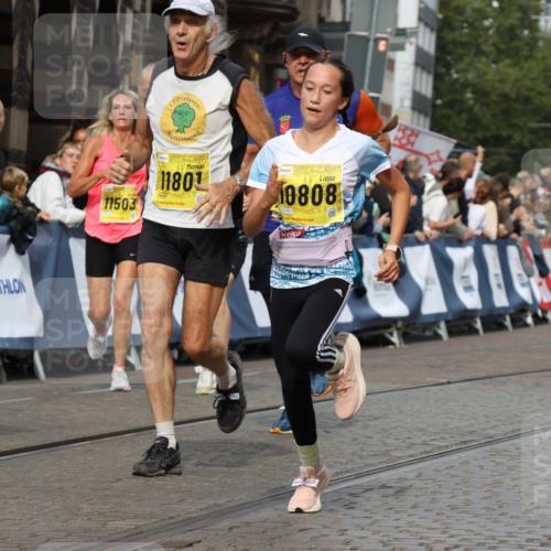 13.09.2026 - 21. swb-Marathon Bremen Strokosch-Dieckow http://msf.ph/oto/10342154 13.09.2026 10:51:20 Ziel 10200, 10537, 10808, 11087, 11170, 11339, 11537, 11625, 11626, 12004, 12179, 12303, 12351, 12407, 12560, 10334, 10381, 10544, 10763, 10825, 10862, 10984, 11145, 11787, 12424, 12548, 13631 meine-sportfotos.de