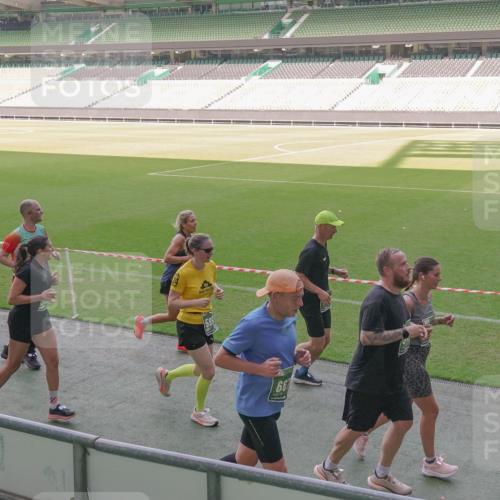13.09.2026 - 21. swb-Marathon Bremen Michael Burmester http://msf.ph/oto/10342171 13.09.2026 13:25:10 Laufen im Stadion 137, 182, 213, 294, 324, 505, 530, 543, 548, 645, 721, 723, 739, 743, 752, 815, 818, 966, 1273, 1283, 1410, 1443, 1459, 1463, 1471, 1487, 1491, 1504, 1515, 1561, 1597, 1598, 1744, 1828, 1830, 1944, 1953, 2058, 2059, 2095, 2211, 2252, 2267, 2271, 2286, 2298, 2308, 2312, 2323, 2354, 2465, 2483, 2497, 2503, 2506, 2554, 2571, 2591, 2644, 2752, 2762, 2776, 2833, 2878, 2896, 2981, 3005, 3062, 3097, 3142, 3172, 3211, 3259, 3288, 3289, 3298, 3306, 3312, 3329, 3364, 3381, 3390 meine-sportfotos.de
