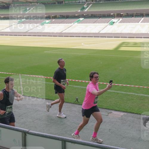 13.09.2026 - 21. swb-Marathon Bremen Michael Burmester http://msf.ph/oto/10342198 13.09.2026 13:25:12 Laufen im Stadion 137, 182, 213, 294, 324, 505, 530, 543, 548, 645, 721, 723, 739, 743, 752, 815, 818, 966, 1273, 1283, 1410, 1443, 1459, 1463, 1471, 1487, 1491, 1504, 1515, 1561, 1597, 1598, 1744, 1828, 1830, 1944, 1953, 2058, 2059, 2095, 2211, 2252, 2267, 2271, 2298, 2308, 2312, 2323, 2354, 2382, 2465, 2483, 2497, 2503, 2506, 2554, 2571, 2591, 2644, 2752, 2762, 2776, 2833, 2878, 2896, 2981, 3005, 3062, 3097, 3142, 3172, 3211, 3259, 3288, 3289, 3298, 3306, 3312, 3329, 3381, 3390 meine-sportfotos.de