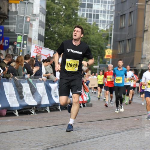 13.09.2026 - 21. swb-Marathon Bremen Strokosch-Dieckow http://msf.ph/oto/10342211 13.09.2026 10:51:23 Ziel 10200, 10471, 10515, 10537, 10808, 11087, 11339, 11537, 11625, 11626, 11801, 12004, 12303, 12351, 12407, 12552, 10334, 10544, 10763, 10862, 11145, 11787, 12424, 13631 meine-sportfotos.de