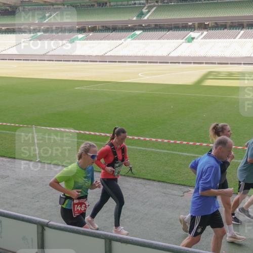 13.09.2026 - 21. swb-Marathon Bremen Michael Burmester http://msf.ph/oto/10342272 13.09.2026 13:25:21 Laufen im Stadion 213, 294, 505, 530, 543, 548, 645, 723, 739, 743, 752, 815, 818, 966, 1273, 1283, 1410, 1443, 1459, 1463, 1471, 1487, 1491, 1504, 1515, 1530, 1561, 1618, 1744, 1828, 1830, 1944, 1953, 2058, 2059, 2095, 2211, 2252, 2267, 2271, 2298, 2308, 2312, 2323, 2354, 2382, 2384, 2465, 2483, 2497, 2506, 2554, 2571, 2591, 2644, 2656, 2675, 2752, 2762, 2776, 2833, 2878, 2896, 2981, 3005, 3062, 3097, 3142, 3172, 3211, 3259, 3298, 3306, 3312, 3329, 3381, 3390, 3433 meine-sportfotos.de