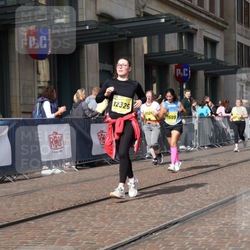 13.09.2026 - 21. swb-Marathon Bremen Strokosch-Dieckow http://msf.ph/oto/10342278 13.09.2026 11:08:07 Ziel 10135, 10188, 10229, 10793, 10851, 11032, 11065, 11124, 11263, 11509, 11560, 11561, 11678, 11888, 11968, 12073, 12162, 12164, 12315, 12325, 12410, 12516, 10139, 10404, 10493, 10660, 10661, 10674, 10767, 10793, 10859, 10871, 10937, 11032, 11044, 11378, 11404, 11515, 11659, 11831, 11833, 11958, 12024, 12031, 12066, 12160, 12248, 12384, 12389, 12511, 12512 meine-sportfotos.de