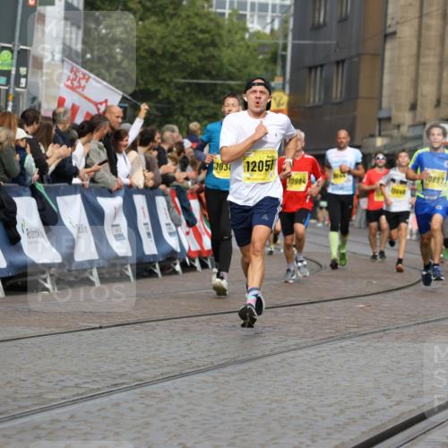 13.09.2026 - 21. swb-Marathon Bremen Strokosch-Dieckow http://msf.ph/oto/10342288 13.09.2026 10:51:25 Ziel 10200, 10471, 10515, 10808, 11087, 11339, 11503, 11537, 11625, 11626, 11801, 11973, 12004, 12133, 12303, 12351, 12407, 12552, 10334, 10544, 10763, 11145, 11787, 12329, 12424, 13631 meine-sportfotos.de