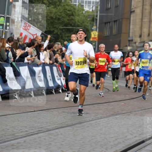 13.09.2026 - 21. swb-Marathon Bremen Strokosch-Dieckow http://msf.ph/oto/10342331 13.09.2026 10:51:25 Ziel 10200, 10471, 10515, 10808, 11087, 11339, 11503, 11537, 11625, 11626, 11801, 11973, 12004, 12133, 12303, 12351, 12407, 12552, 10334, 10544, 10763, 11145, 11787, 12329, 12424, 13631 meine-sportfotos.de