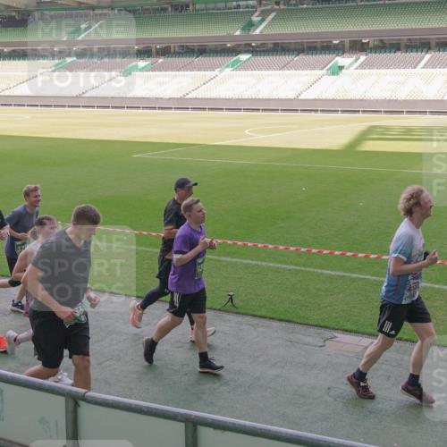 13.09.2026 - 21. swb-Marathon Bremen Michael Burmester http://msf.ph/oto/10342337 13.09.2026 13:25:34 Laufen im Stadion 202, 213, 294, 505, 530, 543, 548, 645, 723, 739, 752, 815, 818, 966, 1283, 1410, 1443, 1459, 1463, 1471, 1473, 1487, 1491, 1504, 1515, 1530, 1561, 1618, 1744, 1828, 1830, 1953, 2058, 2059, 2095, 2211, 2267, 2271, 2298, 2308, 2312, 2323, 2354, 2382, 2384, 2483, 2497, 2506, 2508, 2554, 2558, 2571, 2591, 2592, 2644, 2656, 2675, 2752, 2762, 2776, 2833, 2878, 2896, 2970, 2981, 3005, 3047, 3062, 3097, 3142, 3172, 3211, 3259, 3298, 3306, 3329, 3359, 3381, 3390, 3433, 3851 meine-sportfotos.de