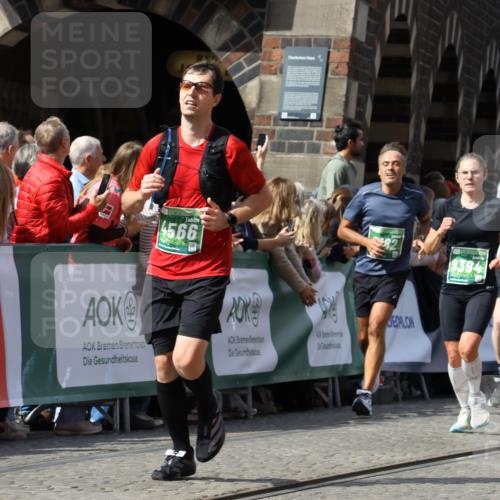 13.09.2026 - 21. swb-Marathon Bremen Strokosch-Dieckow http://msf.ph/oto/10342377 13.09.2026 13:32:07 Ziel 310, 578, 846, 3115, 3205, 3239, 3244, 3278, 3858, 3989, 4030, 4164, 4998, 5158, 5325, 5363, 5426, 5899, 6062, 6100, 6193, 6213, 6354, 6602, 7242, 7260, 7608, 7790, 7941, 7964, 8048, 8078, 8166, 8206, 8247, 8970, 9016, 9033, 9188, 9568, 9785, 9914, 13151, 13231, 287, 1369, 2910, 3402, 3441, 3650, 3922, 4057, 4471, 4566, 4655, 4835, 5628, 6258, 6475, 6857, 6875, 7150, 7182, 7553, 7572, 7818, 8632, 9198, 9283, 9394, 9779, 13029, 13182 meine-sportfotos.de