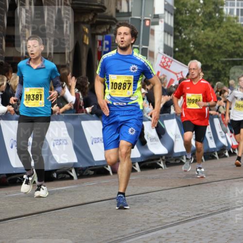 13.09.2026 - 21. swb-Marathon Bremen Strokosch-Dieckow http://msf.ph/oto/10342391 13.09.2026 10:51:29 Ziel 10200, 10471, 10515, 10808, 10887, 11339, 11503, 11537, 11625, 11626, 11801, 11973, 12051, 12133, 12303, 12407, 12552, 10162, 10281, 10334, 10348, 10467, 11145, 11273, 11542, 11787, 12329 meine-sportfotos.de