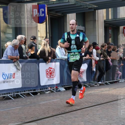 13.09.2026 - 21. swb-Marathon Bremen Strokosch-Dieckow http://msf.ph/oto/10342439 13.09.2026 13:28:23 Ziel 613, 1239, 1914, 2276, 2764, 2891, 3028, 3348, 3444, 4102, 4250, 4564, 5267, 5531, 5683, 5691, 6817, 6914, 6957, 7134, 7263, 7527, 8483, 8938, 9176, 9562, 13012, 13174, 178, 210, 1380, 1460, 2047, 2977, 3114, 3294, 3334, 3597, 4250, 4506, 5250, 5360, 5683, 5889, 6182, 7926, 8429, 8570, 8656, 9064, 9167, 9168, 9543, 9549, 9738, 9881 meine-sportfotos.de