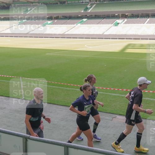 13.09.2026 - 21. swb-Marathon Bremen Michael Burmester http://msf.ph/oto/10342451 13.09.2026 13:25:47 Laufen im Stadion 202, 213, 294, 505, 530, 543, 645, 723, 815, 818, 966, 1077, 1283, 1410, 1443, 1459, 1463, 1473, 1487, 1491, 1504, 1515, 1530, 1561, 1618, 1744, 1828, 1830, 1953, 2058, 2059, 2095, 2211, 2267, 2271, 2298, 2308, 2312, 2323, 2354, 2382, 2384, 2497, 2506, 2508, 2554, 2558, 2576, 2591, 2592, 2644, 2656, 2675, 2752, 2762, 2817, 2833, 2878, 2896, 2965, 2970, 2981, 3005, 3047, 3062, 3097, 3142, 3172, 3211, 3259, 3298, 3306, 3329, 3359, 3381, 3390, 3433, 3629, 3851 meine-sportfotos.de