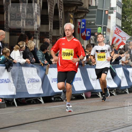13.09.2026 - 21. swb-Marathon Bremen Strokosch-Dieckow http://msf.ph/oto/10342475 13.09.2026 10:51:31 Ziel 10471, 10515, 10808, 10887, 11339, 11503, 11537, 11625, 11626, 11801, 11973, 12051, 12133, 12303, 12552, 10162, 10281, 10348, 10467, 11273, 11542, 11733, 11787, 12329 meine-sportfotos.de