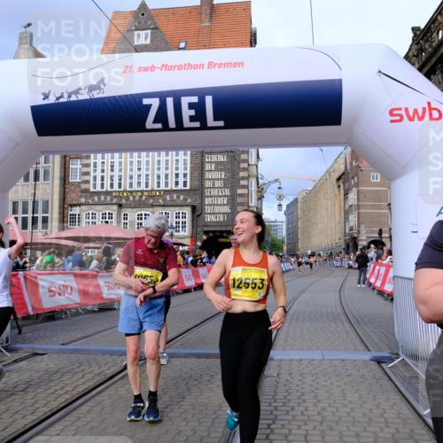 13.09.2026 - 21. swb-Marathon Bremen Tim E. http://msf.ph/oto/10342479 13.09.2026 11:11:55 Ziel 10155, 10510, 10511, 10546, 10552, 10616, 10977, 11239, 11289, 11533, 11702, 11927, 12082, 12220, 12286, 12311, 12336, 12508, 12553 meine-sportfotos.de