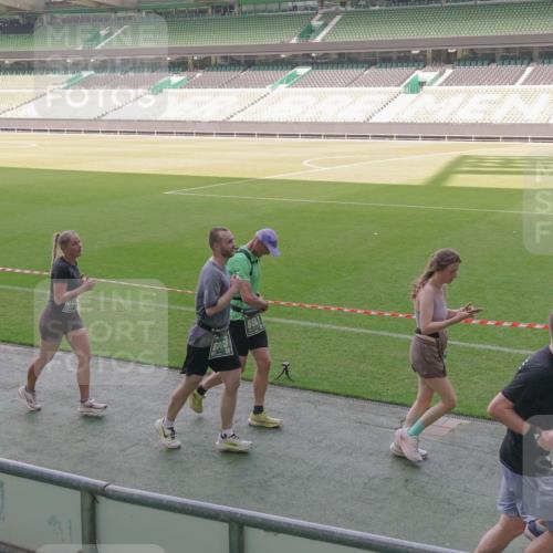 13.09.2026 - 21. swb-Marathon Bremen Michael Burmester http://msf.ph/oto/10342498 13.09.2026 13:25:53 Laufen im Stadion 202, 213, 294, 505, 530, 543, 645, 723, 815, 818, 833, 966, 1077, 1283, 1410, 1443, 1459, 1473, 1487, 1491, 1504, 1515, 1530, 1561, 1618, 1744, 1828, 1830, 1953, 2058, 2059, 2211, 2267, 2271, 2273, 2298, 2308, 2354, 2382, 2384, 2428, 2497, 2506, 2508, 2554, 2558, 2576, 2591, 2592, 2644, 2656, 2675, 2752, 2762, 2817, 2833, 2878, 2896, 2965, 2970, 2981, 3005, 3047, 3062, 3097, 3142, 3172, 3211, 3259, 3298, 3306, 3329, 3359, 3390, 3433, 3629, 3851 meine-sportfotos.de