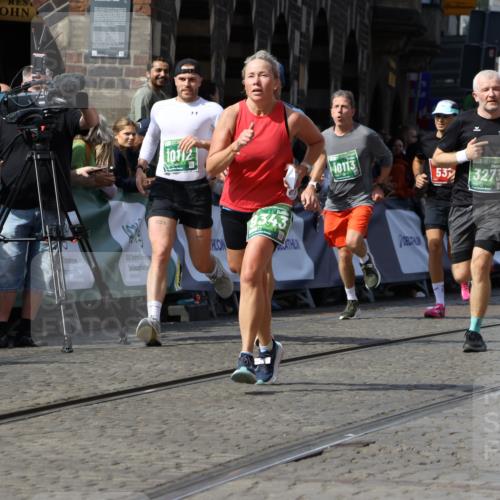 13.09.2026 - 21. swb-Marathon Bremen Strokosch-Dieckow http://msf.ph/oto/10342735 13.09.2026 13:27:12 Ziel 531, 946, 2089, 3076, 3302, 3510, 3527, 3852, 3893, 4327, 4441, 4598, 4919, 5054, 5689, 5937, 5943, 6289, 6314, 6455, 6580, 7027, 7246, 7317, 8112, 8303, 9150, 9511, 9551, 9854, 13097, 242, 593, 3273, 3385, 3496, 4558, 5220, 5290, 5358, 5616, 6071, 6288, 6306, 9159, 9343, 9760, 10112, 10113, 13147 meine-sportfotos.de