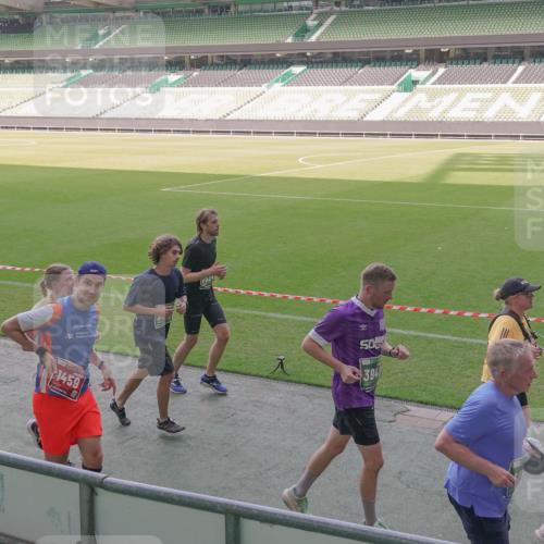 13.09.2026 - 21. swb-Marathon Bremen Michael Burmester http://msf.ph/oto/10342766 13.09.2026 13:26:29 Laufen im Stadion 186, 202, 364, 390, 530, 543, 645, 815, 818, 833, 966, 1077, 1283, 1410, 1443, 1459, 1473, 1487, 1504, 1530, 1561, 1618, 1700, 1744, 1828, 1830, 1953, 2058, 2059, 2271, 2273, 2298, 2308, 2309, 2354, 2382, 2384, 2388, 2404, 2428, 2506, 2507, 2508, 2542, 2558, 2576, 2582, 2591, 2592, 2656, 2675, 2748, 2752, 2762, 2817, 2875, 2878, 2896, 2965, 2970, 2981, 3005, 3045, 3047, 3050, 3062, 3084, 3097, 3142, 3172, 3184, 3259, 3329, 3359, 3390, 3433, 3540, 3629, 3756, 3851 meine-sportfotos.de