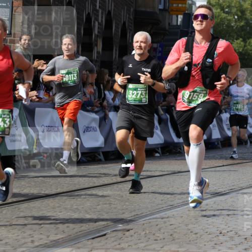 13.09.2026 - 21. swb-Marathon Bremen Strokosch-Dieckow http://msf.ph/oto/10342871 13.09.2026 13:27:13 Ziel 531, 946, 2089, 3076, 3302, 3510, 3527, 3852, 3893, 4327, 4441, 4598, 4919, 5054, 5689, 5937, 5943, 6314, 6455, 6580, 7027, 7246, 7317, 8112, 8303, 9150, 9511, 9551, 9854, 13097, 242, 593, 1373, 3273, 3385, 3496, 5220, 5290, 5358, 5616, 6071, 6288, 6306, 7110, 9343, 9760, 10113, 13147 meine-sportfotos.de