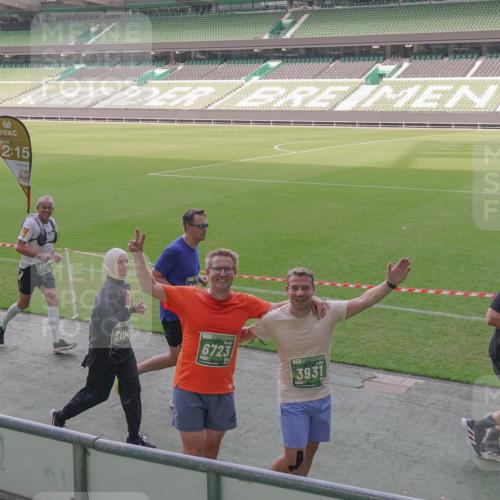 13.09.2026 - 21. swb-Marathon Bremen Michael Burmester http://msf.ph/oto/10342977 13.09.2026 13:26:57 Laufen im Stadion 186, 202, 357, 364, 390, 530, 597, 645, 726, 833, 1077, 1283, 1412, 1443, 1459, 1473, 1487, 1530, 1608, 1618, 1700, 1744, 1769, 1828, 1961, 2058, 2236, 2273, 2298, 2308, 2309, 2382, 2384, 2388, 2404, 2428, 2507, 2508, 2542, 2558, 2576, 2582, 2592, 2656, 2675, 2725, 2748, 2762, 2817, 2875, 2876, 2923, 2965, 2970, 3045, 3047, 3050, 3062, 3073, 3084, 3097, 3172, 3184, 3219, 3359, 3433, 3540, 3592, 3629, 3756, 3851, 3885, 3907, 3978 meine-sportfotos.de