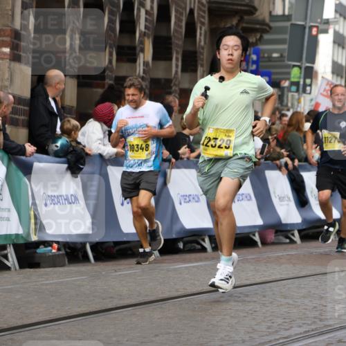 13.09.2026 - 21. swb-Marathon Bremen Strokosch-Dieckow http://msf.ph/oto/10343004 13.09.2026 10:51:49 Ziel 10334, 10381, 10544, 10763, 10825, 10862, 10887, 10984, 11145, 11787, 12424, 12548, 13631, 10218, 11277, 11285, 11376, 11555, 11784, 11869, 11877, 11962, 12349 meine-sportfotos.de